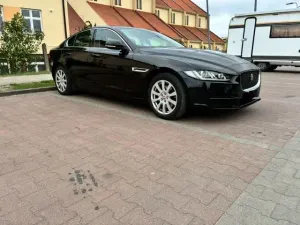 Jaguar XE 2.0 D Pure 2019