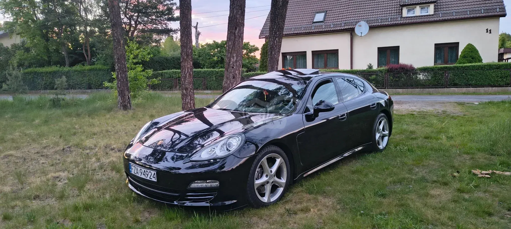 Porsche Panamera Platinum Edition PDK 2011