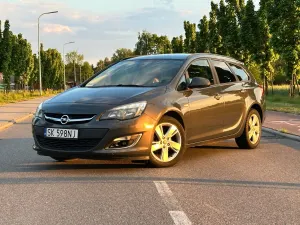 Opel Astra J 1.7 CDTI DPF Active 2013