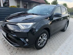 Toyota Rav4 IV 2.0 D-4D 4x2 Start-Stop Edition 2016