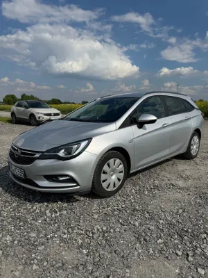 Opel Astra K 1.6 D Start/Stop 120 Jahre 2017