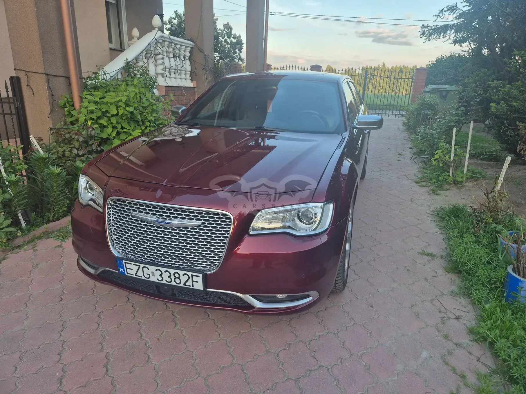 Chrysler 300 2019
