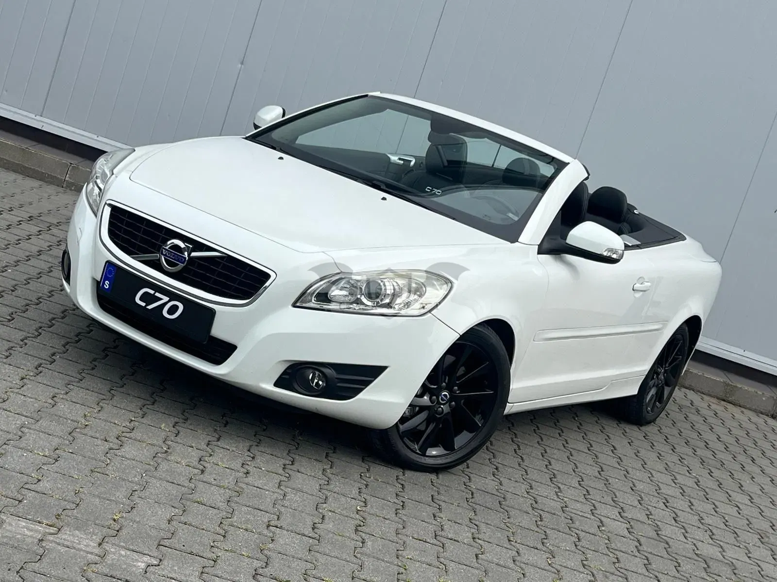 Volvo C70 2012