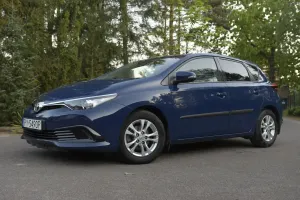 Toyota Auris II 1.33 VVT-i Active 2016