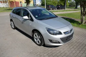 Opel Astra J 1.4 T Cosmo EU6 2015
