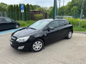 Opel Astra J 1.7 CDTI DPF Design Edition 2010