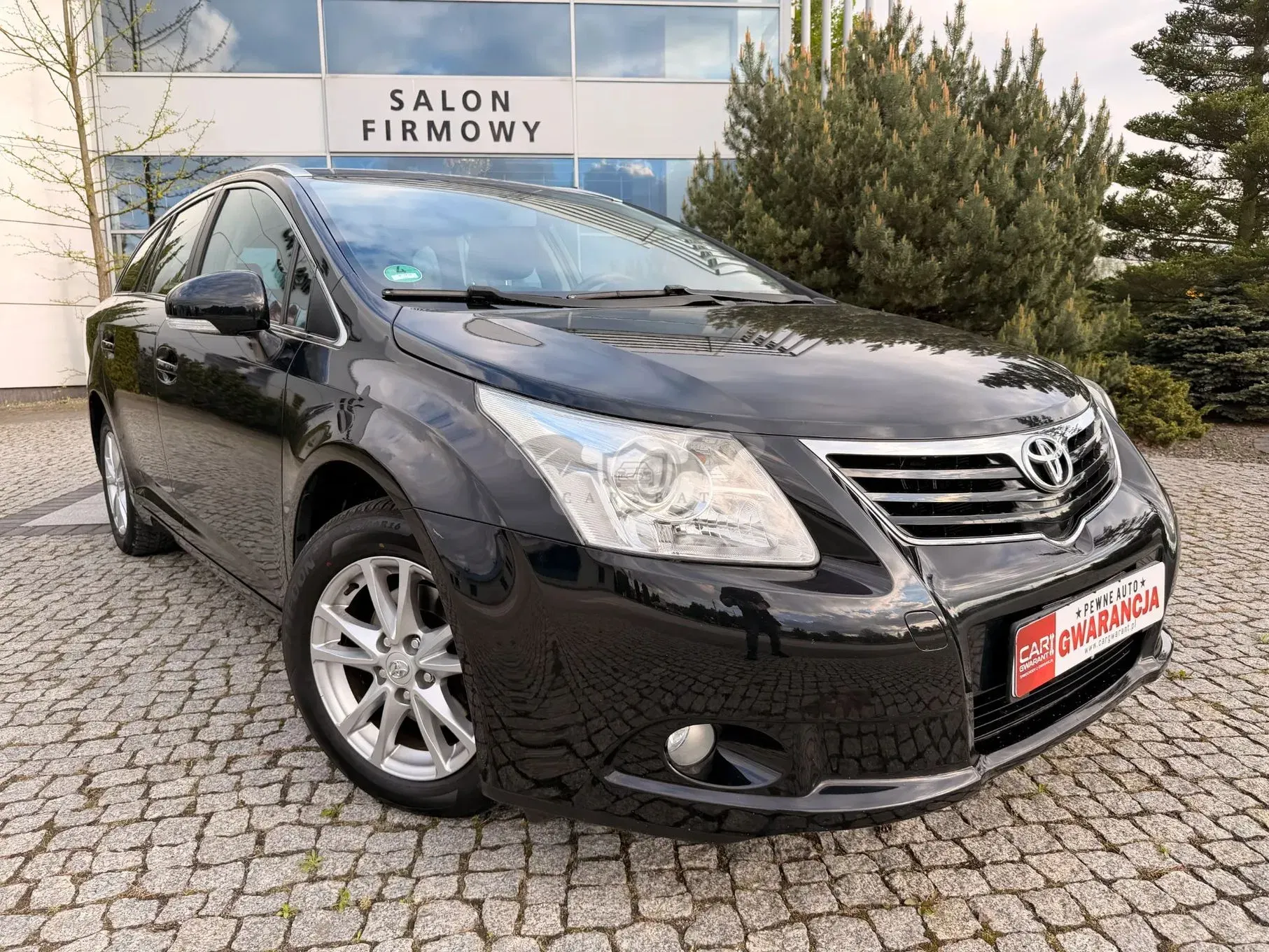 Toyota Avensis III Touring Sports 1.8 Executive 2010