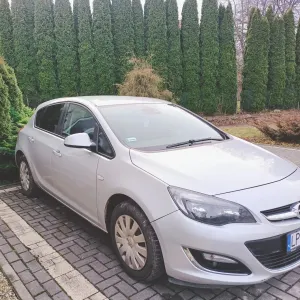 Opel Astra J 1.7 CDTI 2013