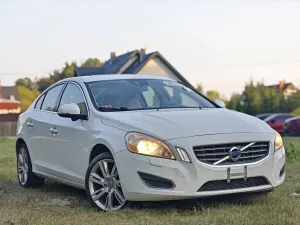 Volvo S60 II T6 AWD R-Design 2013