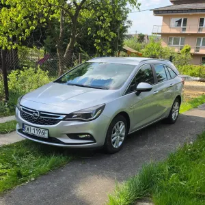 Opel Astra K 1.4 T Enjoy S&S 2017