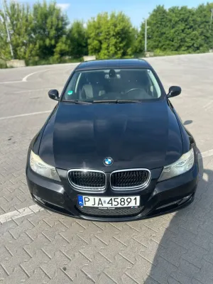 BMW 3 Series E90/E91/E92/E93 320i 2009