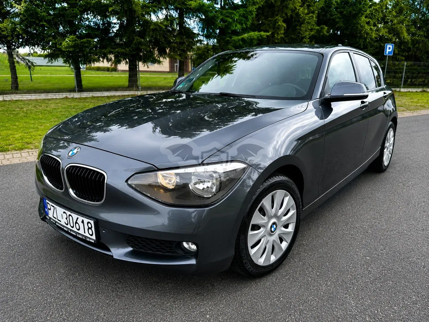 BMW 1 Series F20/F21 118i Sport Line 2011