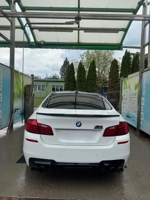 BMW 5 Series F10/F11 M550d xDrive 2015