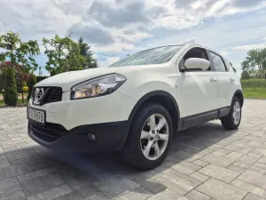 Nissan Qashqai I 2.0 360 CVT 2011