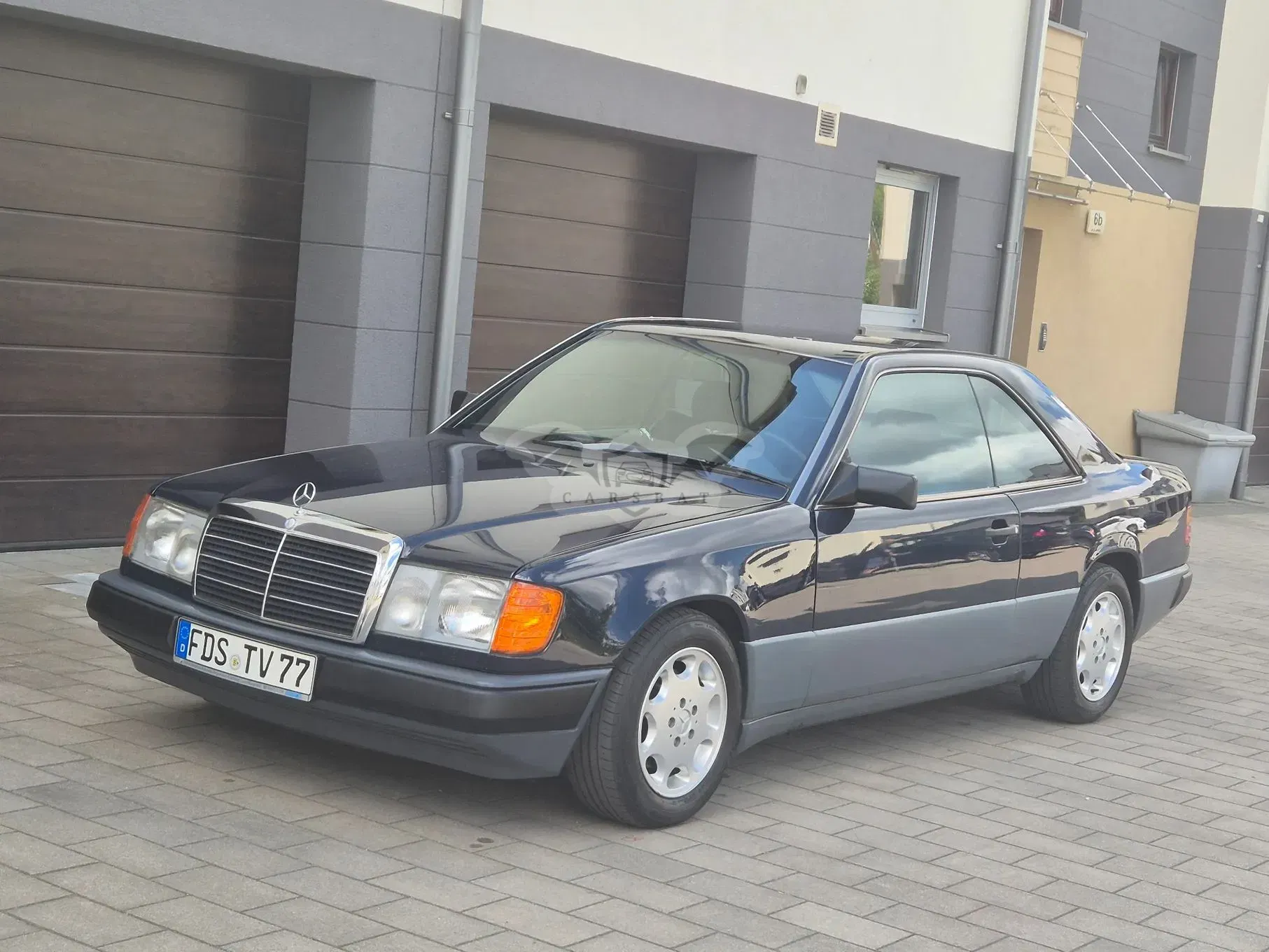 Mercedes-Benz E 1987