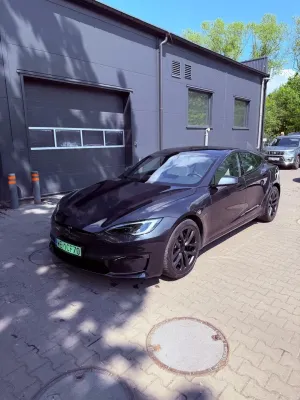 Tesla Model S Long Range AWD 2024