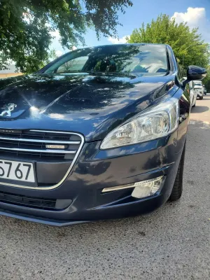 Peugeot 508 I 2.0 HDi Active 2012