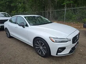 Volvo S60 III B5 B AWD Inscription 2022