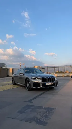 BMW 7 Series G11/12 740Li sport 2020