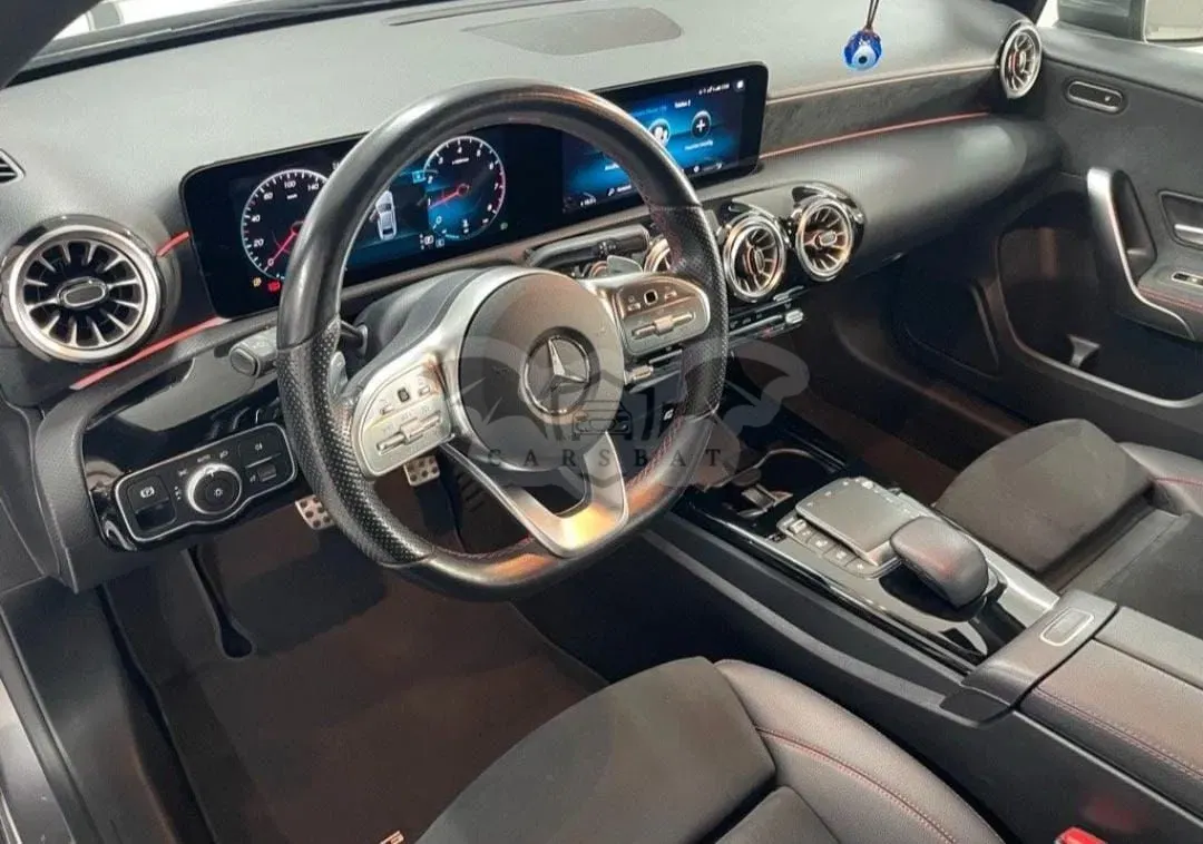 Mercedes-Benz A W177 180 7G-DCT 2021