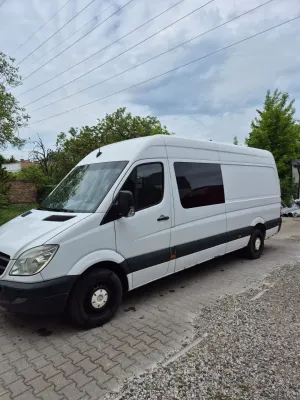 Mercedes-Benz Sprinter 2012