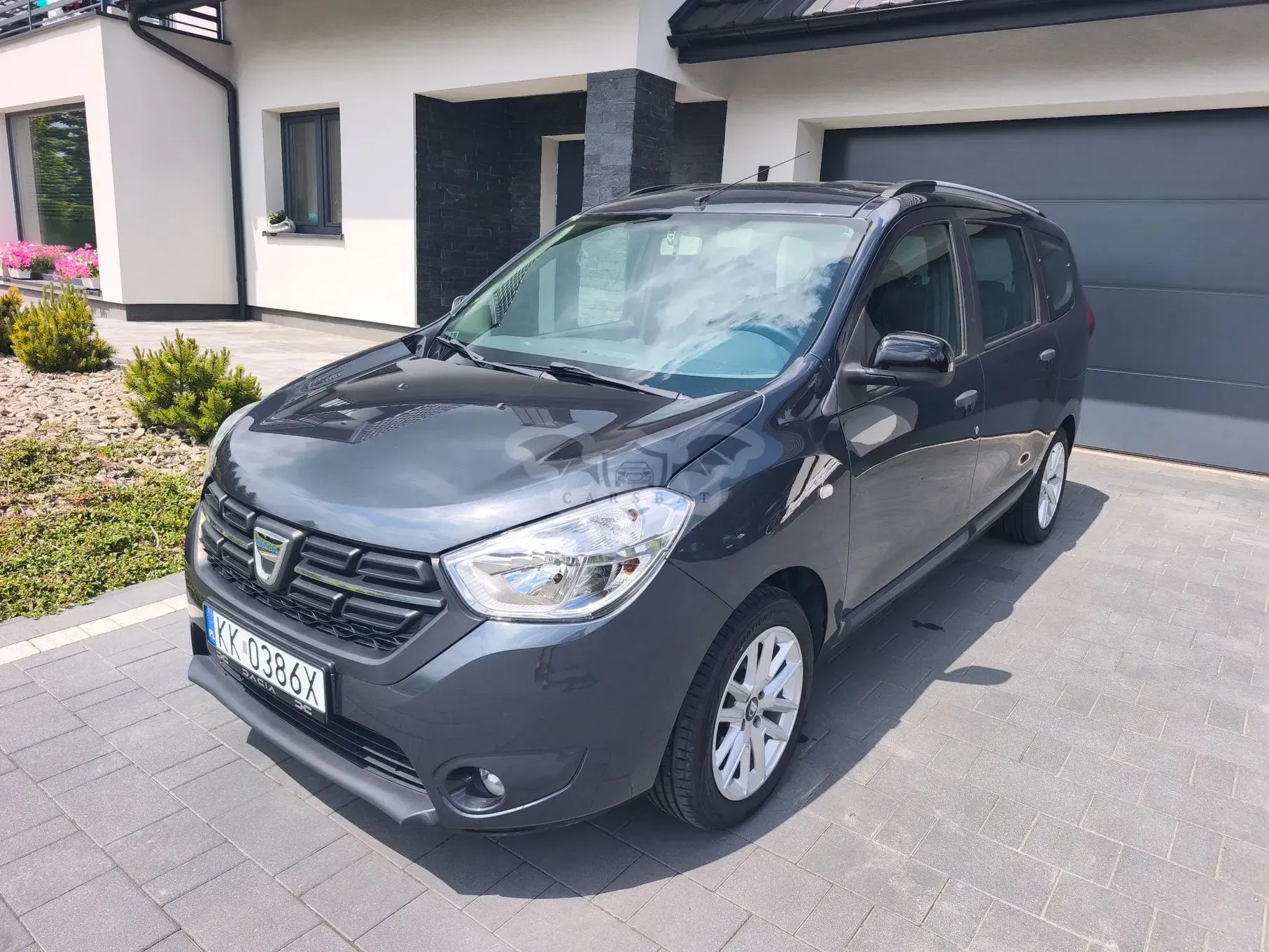 Dacia Lodgy TCe 100 GPF (7-Sitzer) Comfort 2019