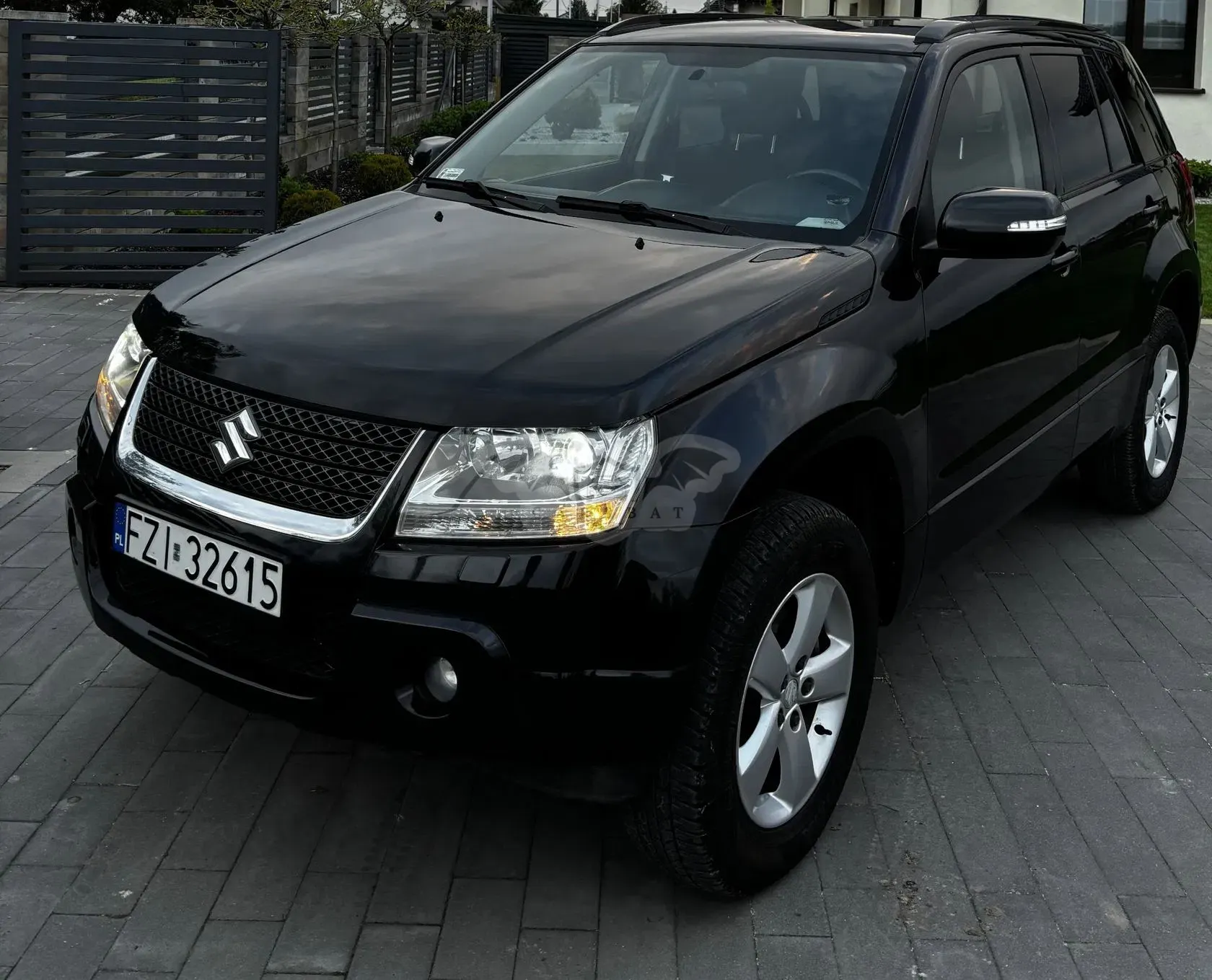 Suzuki Grand Vitara II 2.4 Premium EU5 2011