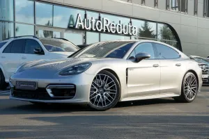 Porsche Panamera 4 E-Hybrid 2021
