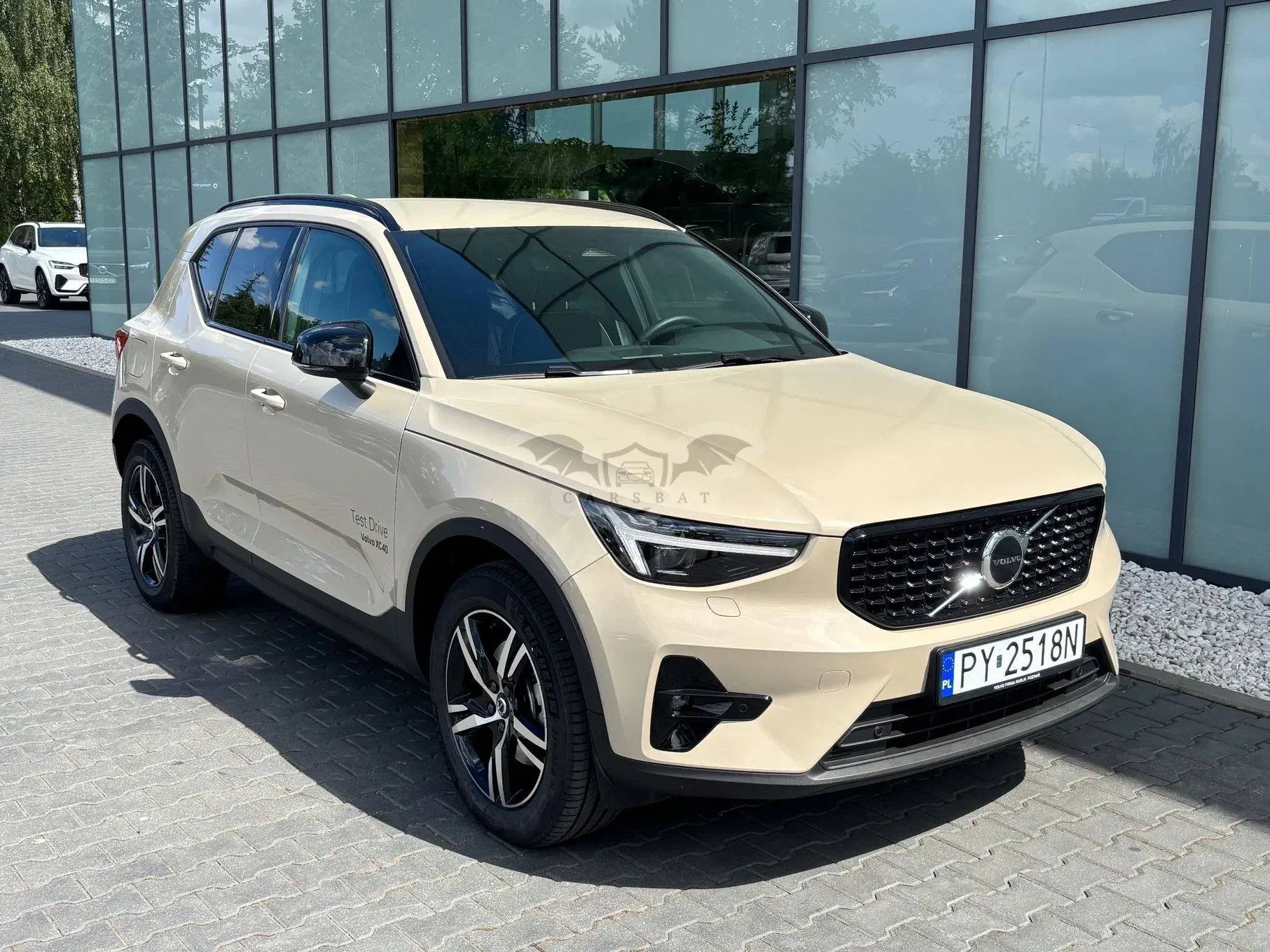 Volvo XC40 B3 Plus Dark 2026