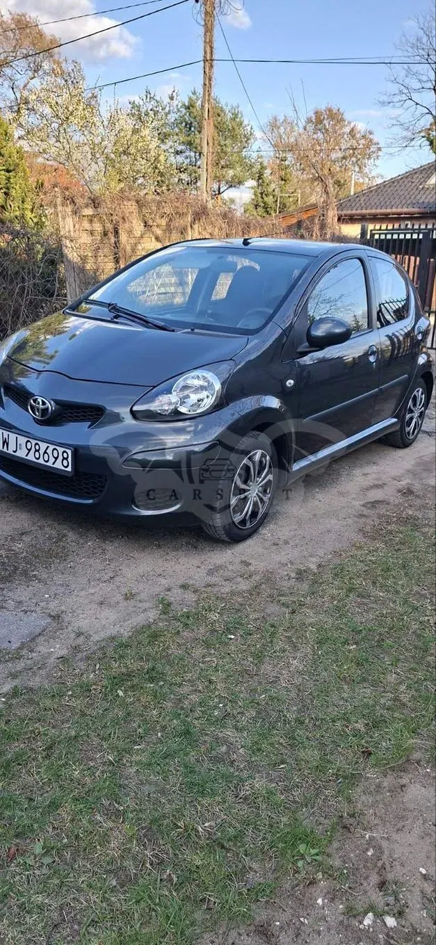 Toyota Aygo I 1.0 VVT-i Sol EU5 2011