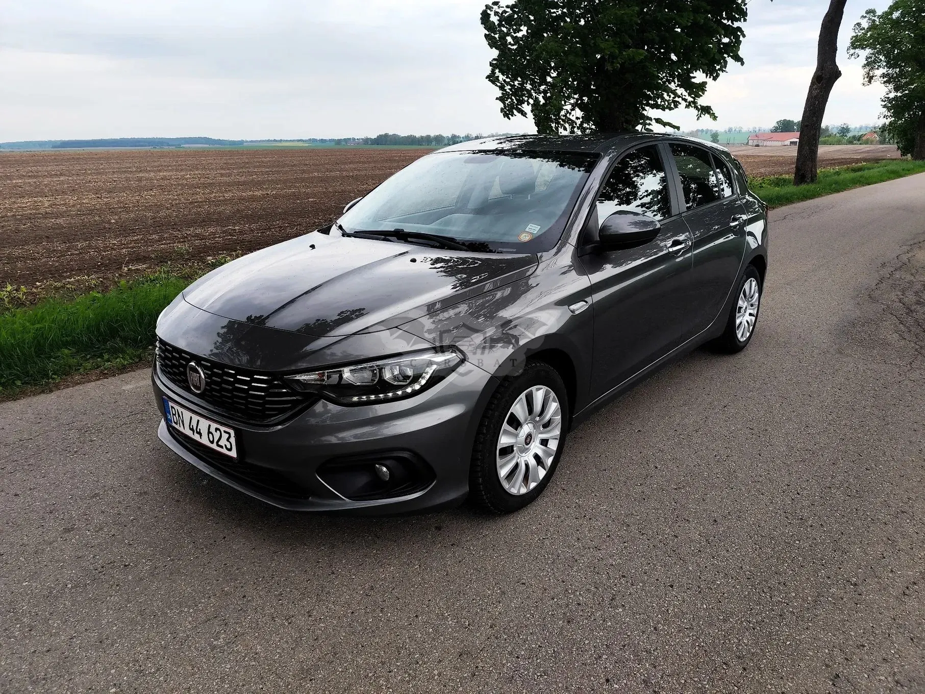 Fiat Tipo II 1.3 MultiJet 16v Lounge 2017