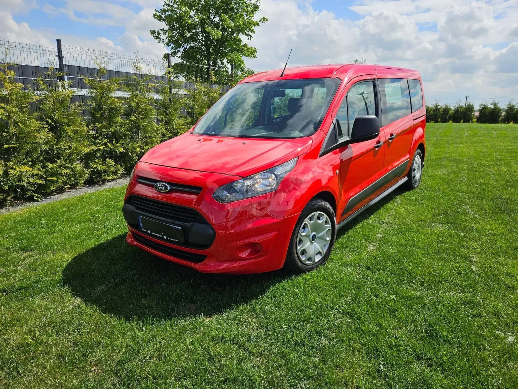 Ford Tourneo Connect Grand ver-gr-1-6-tdci-trend 2014
