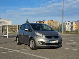 Kia Venga 1.6 L 2012