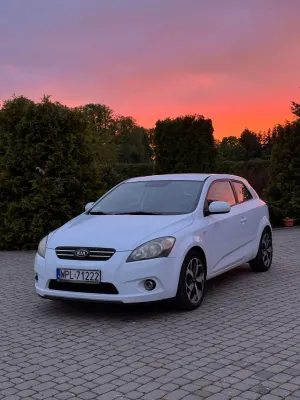 Kia Ceed I 2011