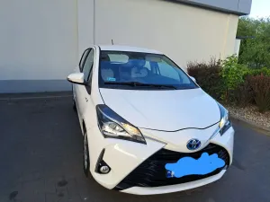 Toyota Yaris III Hybrid 100 Premium 2018