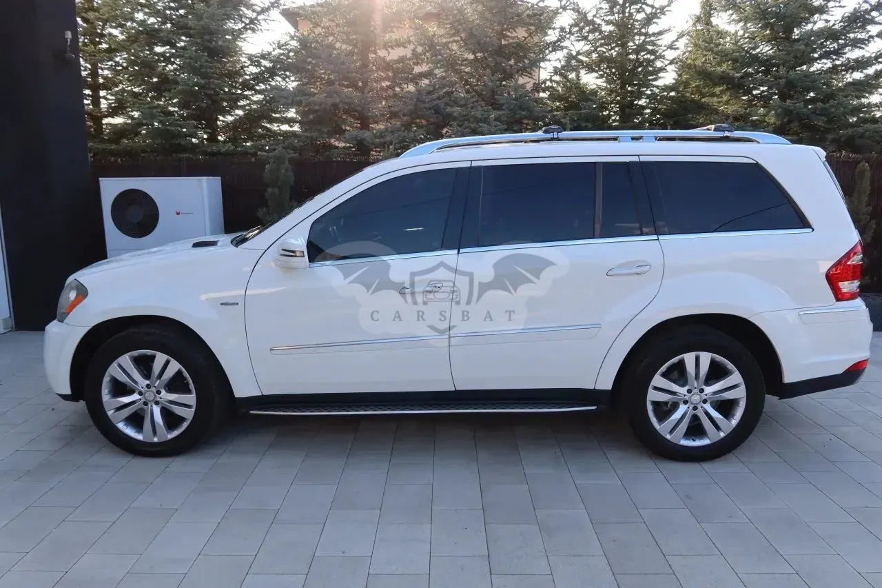 Mercedes-Benz GL X164 350 BlueTEC 2012