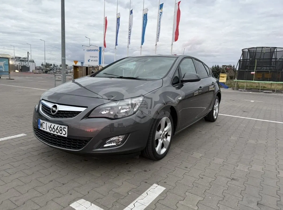 Opel Astra J 1.7 CDTI DPF Edition 2011