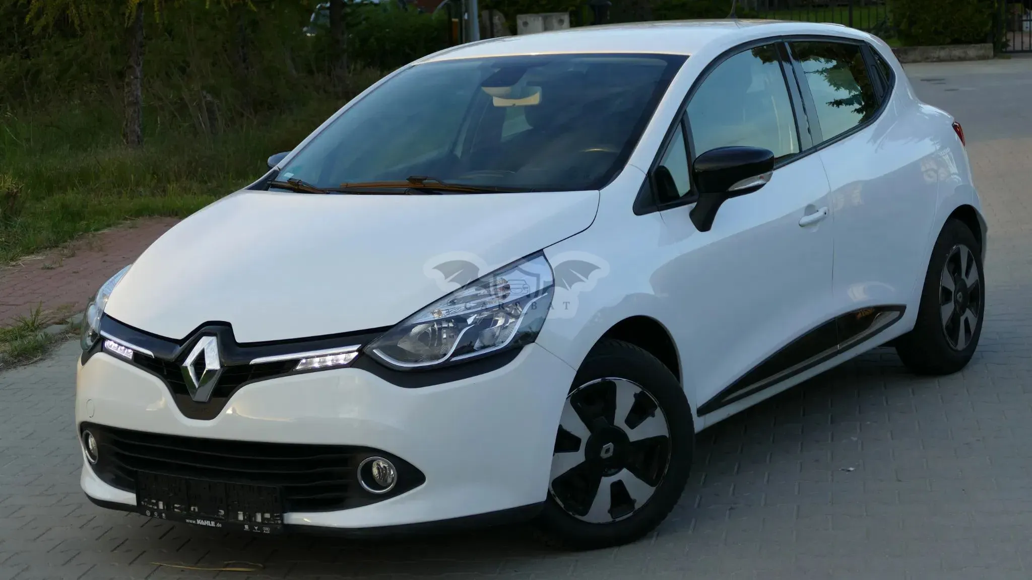 Renault Clio IV 0.9 TCe Business 2014