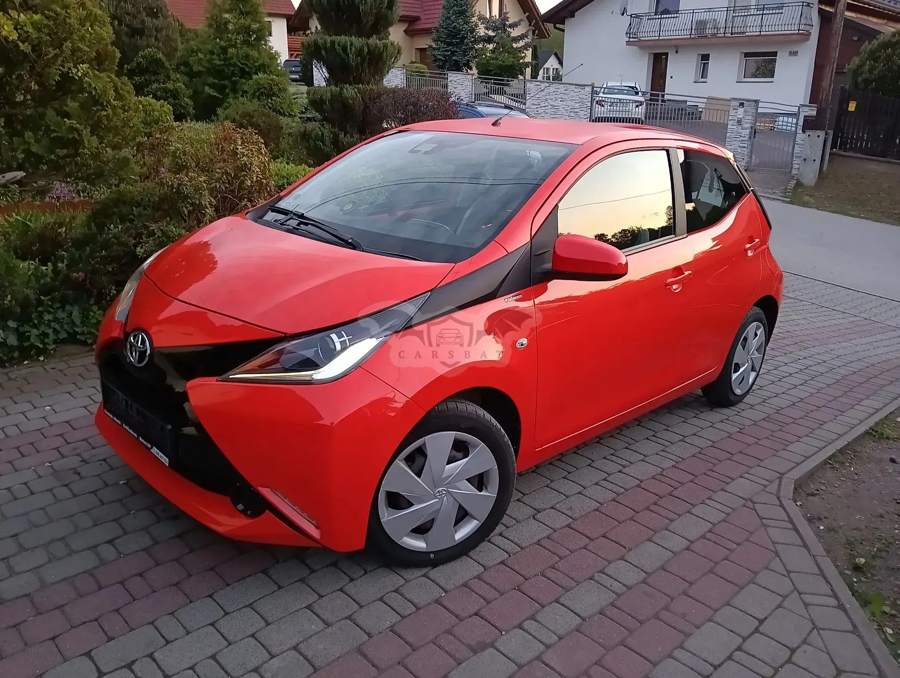 Toyota Aygo II x-play touch 2016