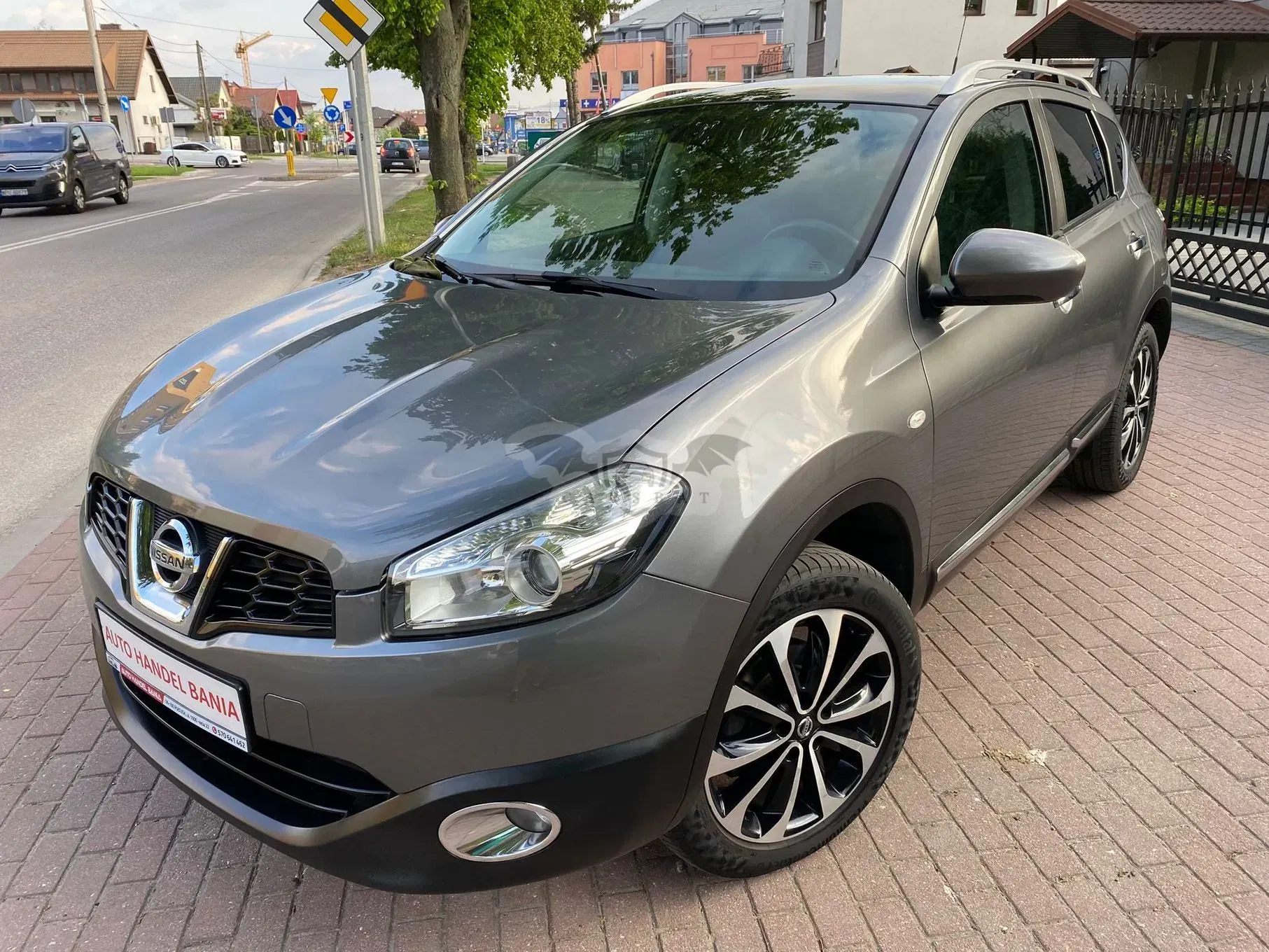 Nissan Qashqai I 2.0 360 2011
