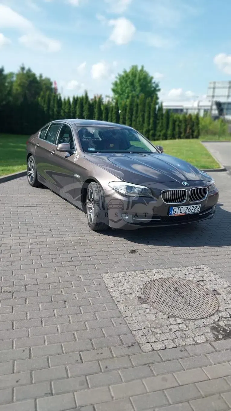 BMW 5 Series F10/F11 520d xDrive 2013