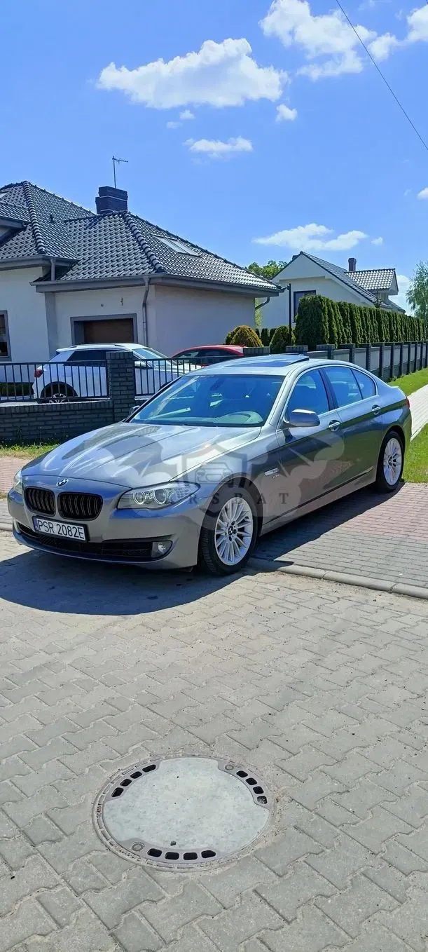 BMW 5 Series F10/F11 535i xDrive Luxury Line 2011