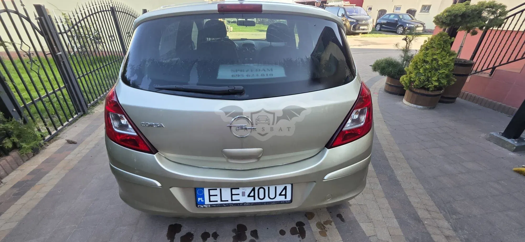 Opel Corsa D 1.4 16V Cosmo 2010