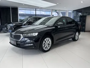 Skoda Octavia IV 1.5 TSI ACT Ambition 2023