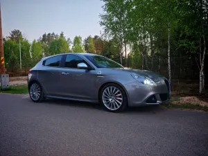 Alfa Romeo Giulietta 1750 TBi Quadrifoglio Verde 2010