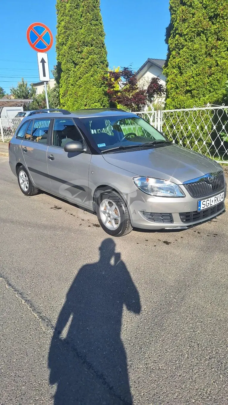 Skoda Fabia II 1.4 16V Ambiente 2013