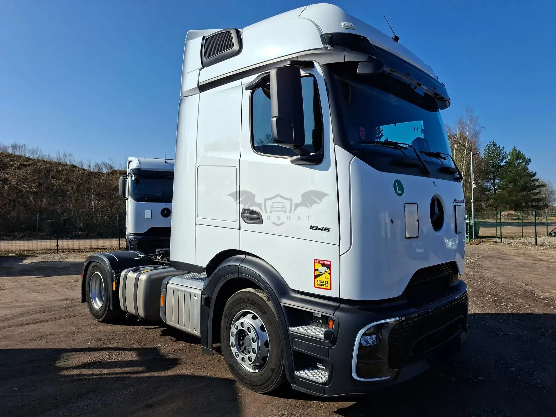 Mercedes-Benz Actros 2025