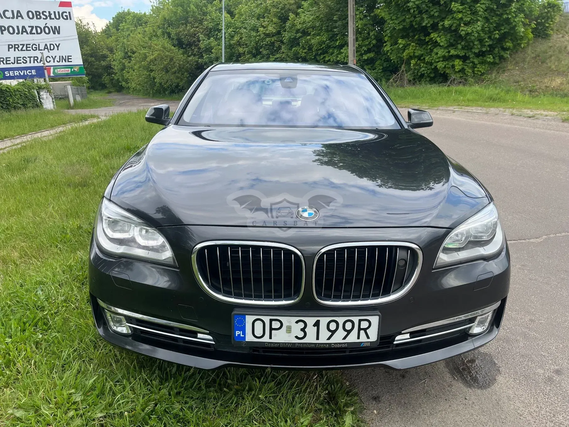 BMW 7 Series F01 750d xDrive 2015