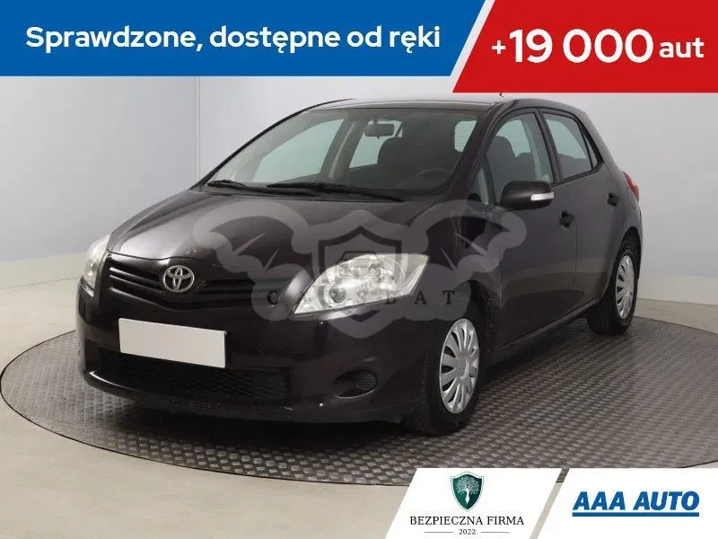 Toyota Auris I 2010