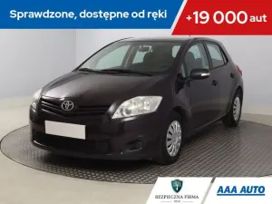 Toyota Auris I 2010